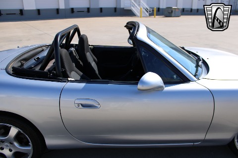 2000 Mazda Miata image 33