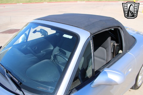 2000 Mazda Miata image 64