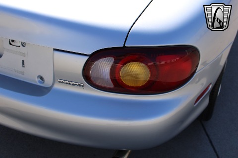 2000 Mazda Miata image 47