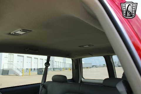 1998 Chevrolet Tahoe image 56