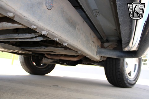 1998 Chevrolet Tahoe image 88