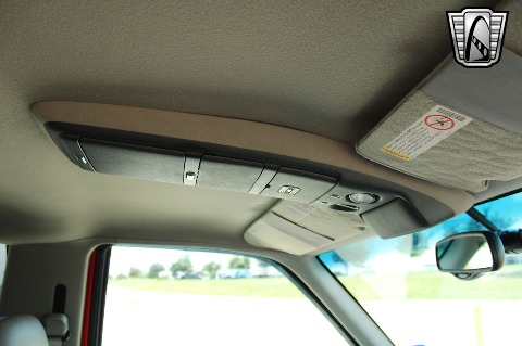 1998 Chevrolet Tahoe image 66