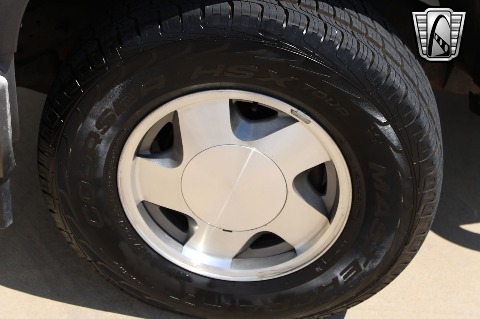 1998 Chevrolet Tahoe image 92