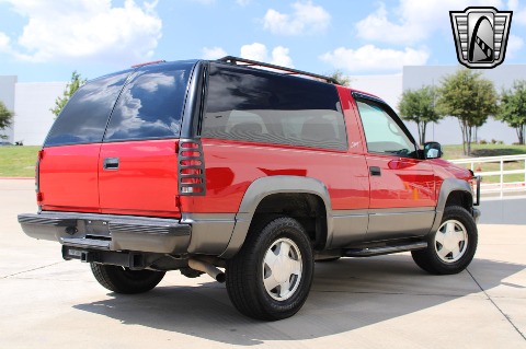1998 Chevrolet Tahoe image 17