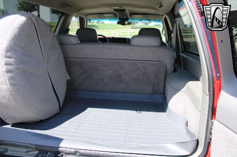 1998 Chevrolet Tahoe image 69