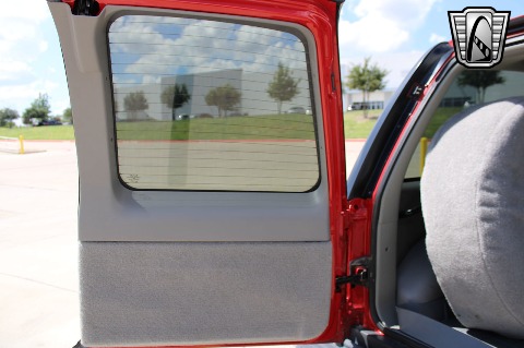 1998 Chevrolet Tahoe image 71