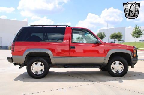 1998 Chevrolet Tahoe image 20