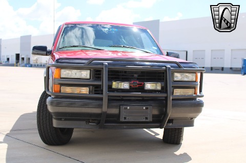 1998 Chevrolet Tahoe image 26
