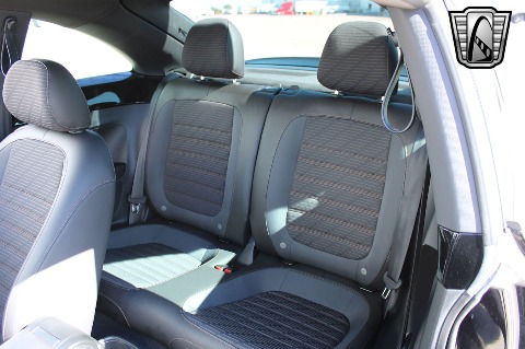 2013 Volkswagen Beetle image 59