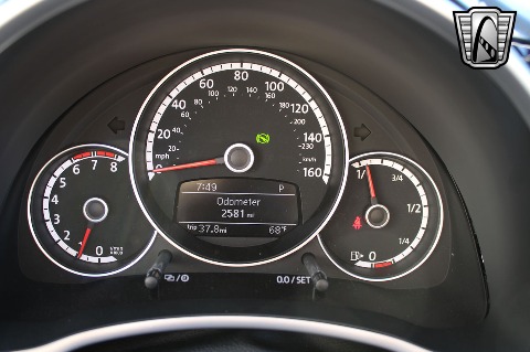 2013 Volkswagen Beetle image 92