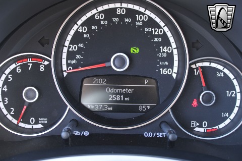 2013 Volkswagen Beetle image 51