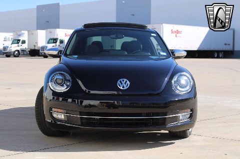 2013 Volkswagen Beetle image 26
