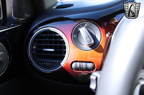 2013 Volkswagen Beetle image 53