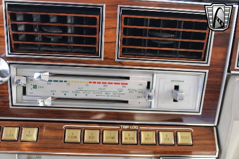 1981 Lincoln Continental image 59