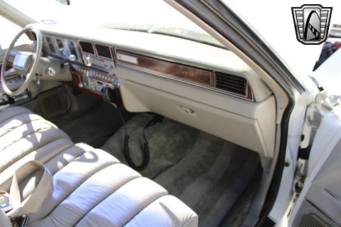 1981 Lincoln Continental image 77
