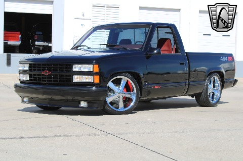 1990 Chevrolet C1500 image 3