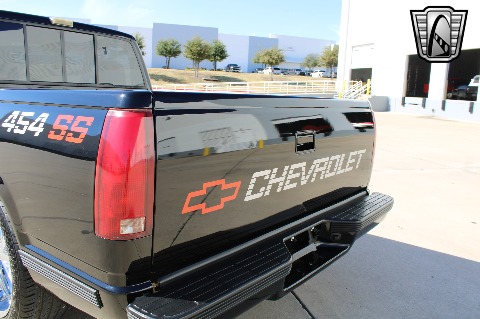 1990 Chevrolet C1500 image 56