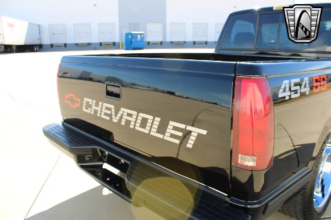 1990 Chevrolet C1500 image 57