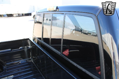 1990 Chevrolet C1500 image 37