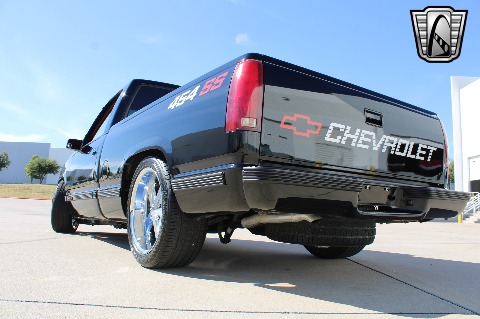 1990 Chevrolet C1500 image 12