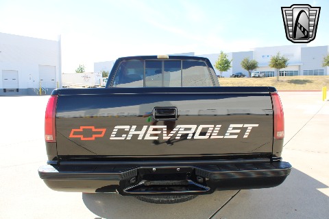 1990 Chevrolet C1500 image 14