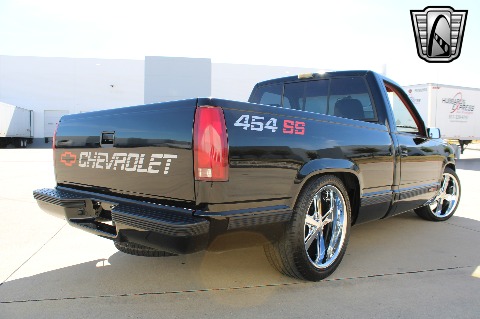 1990 Chevrolet C1500 image 17