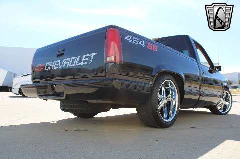 1990 Chevrolet C1500 image 18