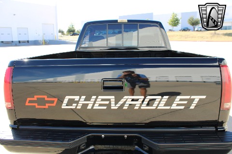 1990 Chevrolet C1500 image 47