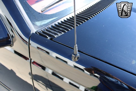 1990 Chevrolet C1500 image 75