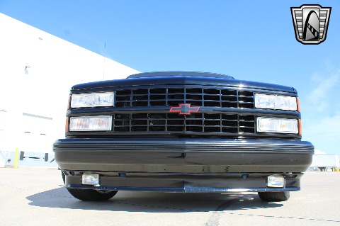 1990 Chevrolet C1500 image 27