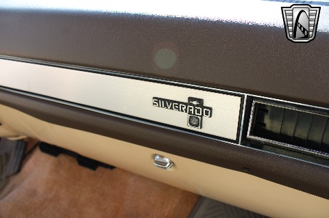 1987 Chevrolet Suburban image 84