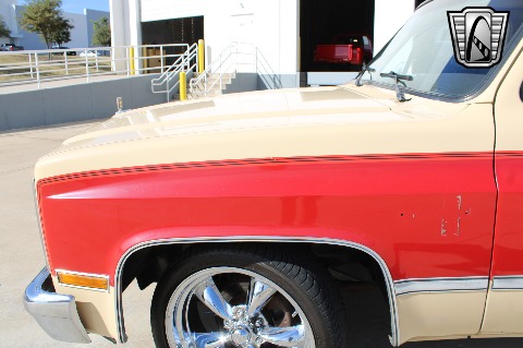 1987 Chevrolet Suburban image 43