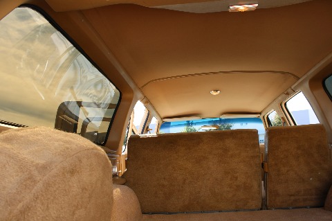 1987 Chevrolet Suburban image 78