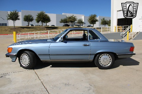 1988 Mercedes-Benz 560SL image 7