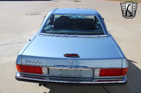 1988 Mercedes-Benz 560SL image 12