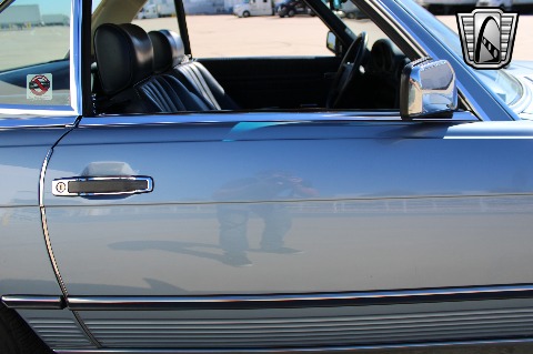 1988 Mercedes-Benz 560SL image 64