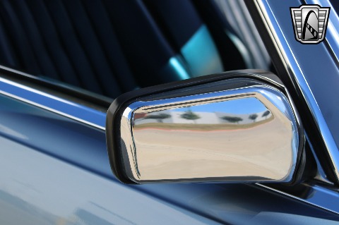 1988 Mercedes-Benz 560SL image 66