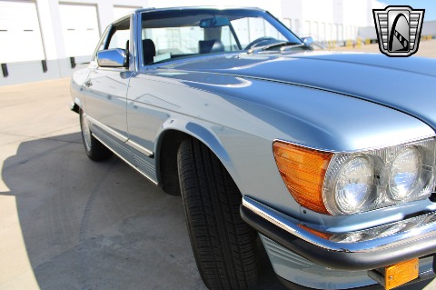 1988 Mercedes-Benz 560SL image 42