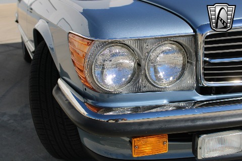 1988 Mercedes-Benz 560SL image 44