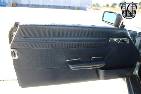 1988 Mercedes-Benz 560SL image 71