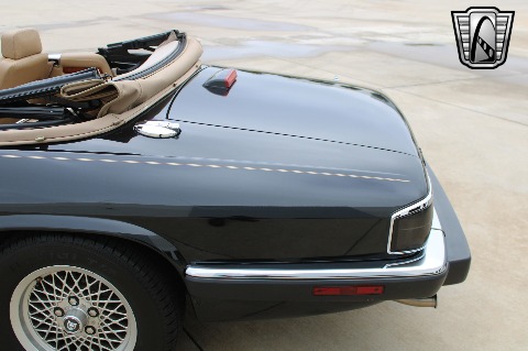 1993 Jaguar XJS image 30
