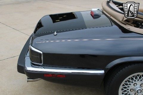 1993 Jaguar XJS image 32