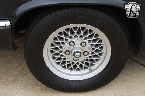 1993 Jaguar XJS image 61