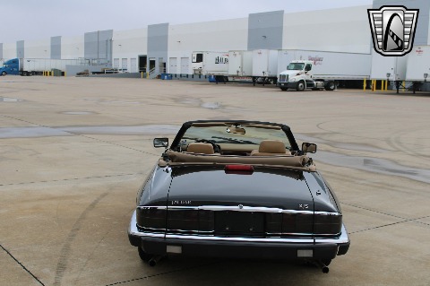 1993 Jaguar XJS image 12
