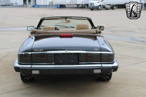 1993 Jaguar XJS image 13