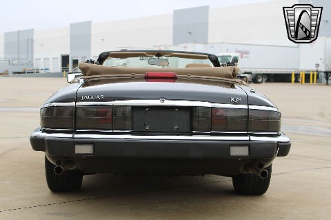 1993 Jaguar XJS image 14