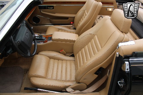 1993 Jaguar XJS image 66