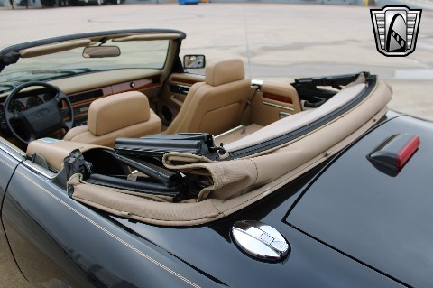 1993 Jaguar XJS image 42