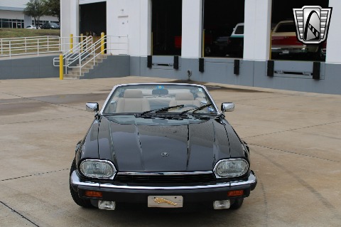 1993 Jaguar XJS image 24