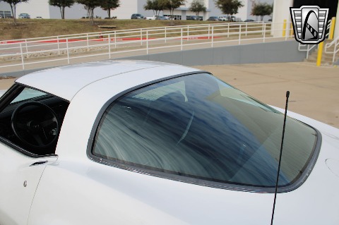 1981 Chevrolet Corvette image 39
